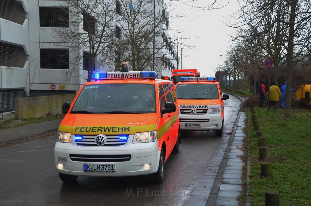 Feuer 3 Koeln Mechernich An der Fuhr P004.JPG - Miklos Laubert